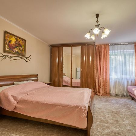 Tsaryna Sadyba Yablunytsya Exterior foto